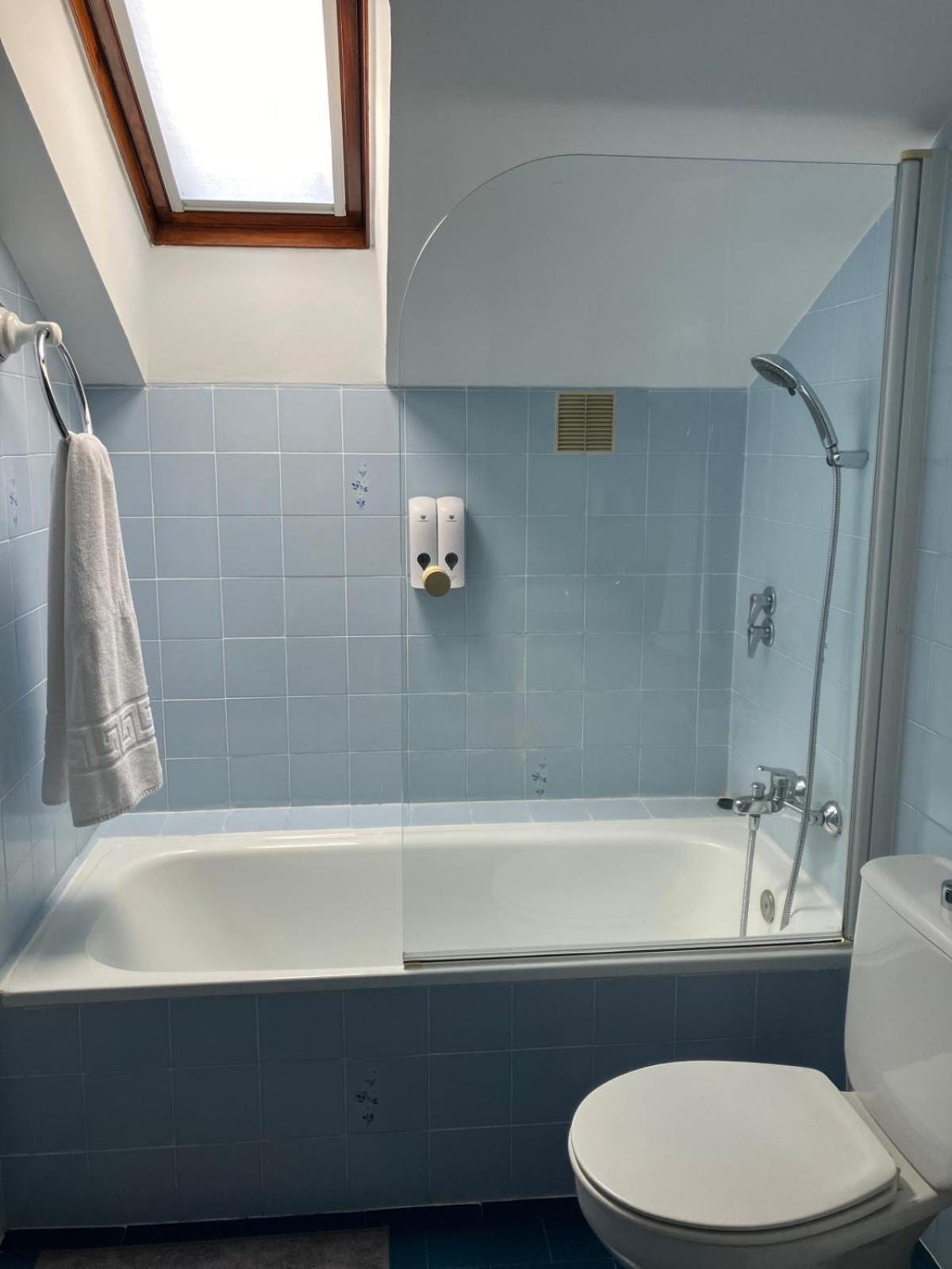 Duplex 122M2, 4 Dormitorios, 2 Banos Completos, Wifi 1Gb Mundaca Exterior foto